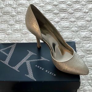 Anne Klein Zya 60171630 CI9 - Classic Dress Pump